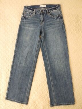 YMI Brittany Low Rise jeans Medium Wash Straight Leg size 5/27
